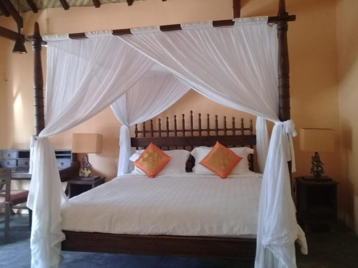 Waiara Village Guesthouse Maumere Pokoj fotografie